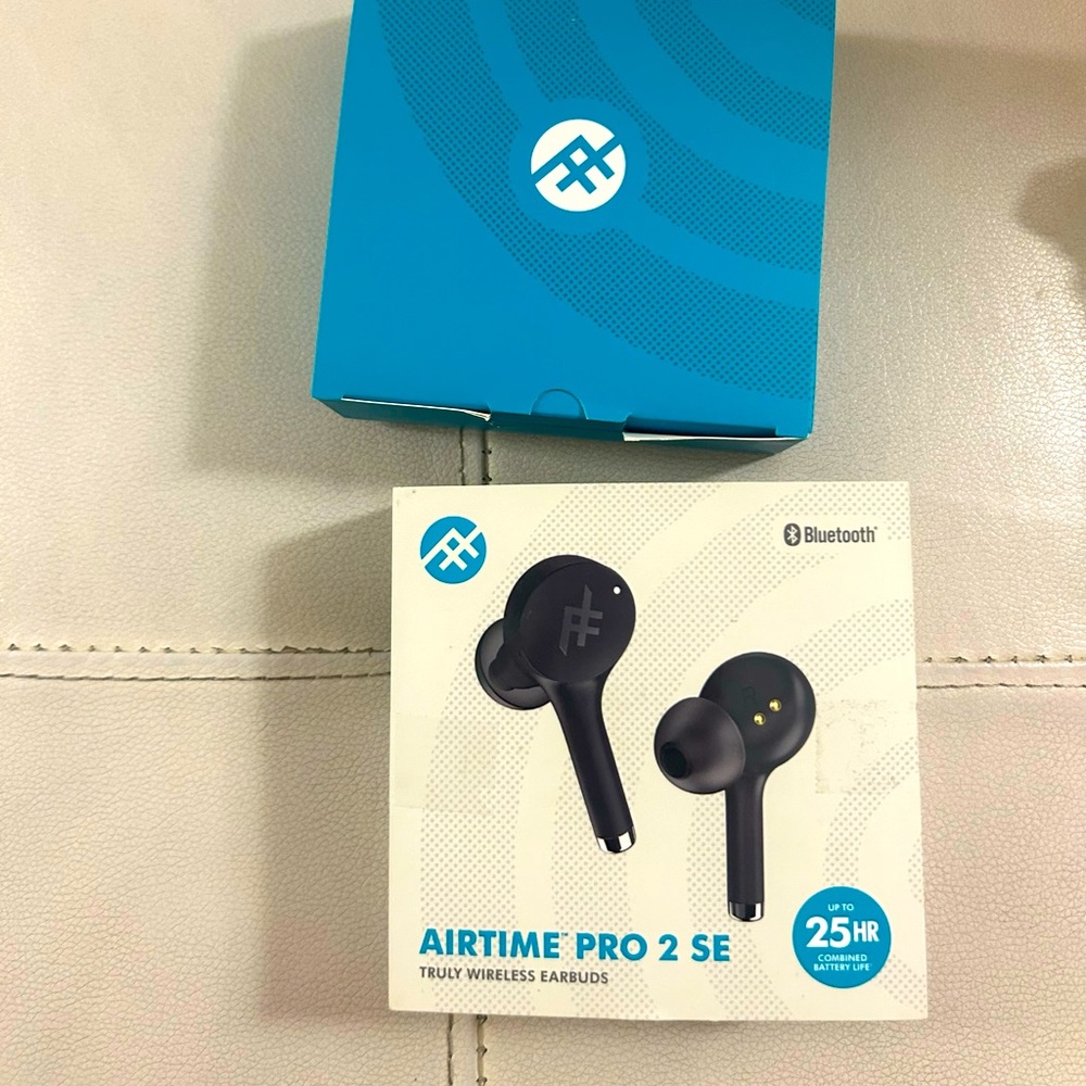 Airtime Pro 2 SE brand new.